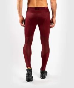 Venum GFit Spats, Burgundy 9 Venum GFit Spats, Burgundy -Training gear shop fc14031bf526401b93223c596de57f5b1dcdcb50 SPATS GFIT BURGUNDY 04