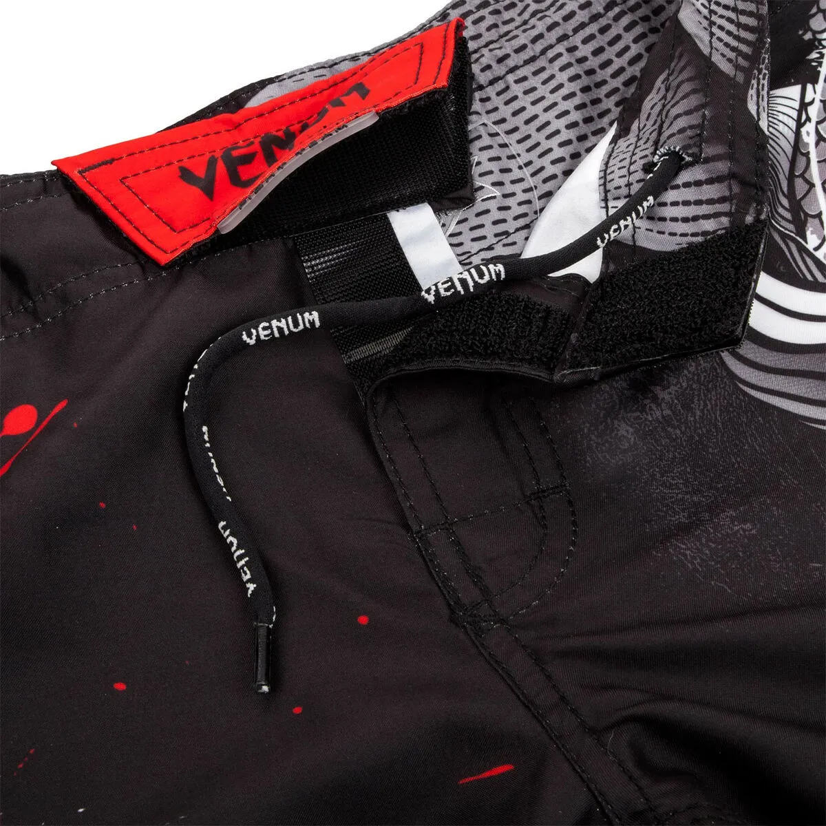 Venum Koi 2.0 Kids Fightshorts 5 Venum Koi 2.0 Kids Fightshorts - Image 3