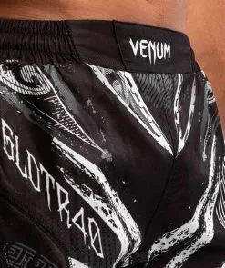 Venum GLDTR 4.0 (Gladiator) Fightshorts -Training gear shop image00526