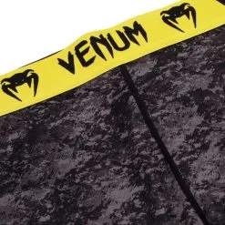 Venum Tramo Spats Black/Yellow -Training gear shop spats tramo black yellow 1500 05