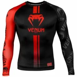 Venum Logos LS Long Sleeve Rashguard -Training gear shop venum 03451 100 s venum 03451 100 s galery image 1 rash ls logos black red 1500 01